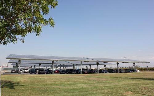 SunPower經(jīng)銷商在賓夕法尼亞州安裝581千瓦的太陽能停車棚