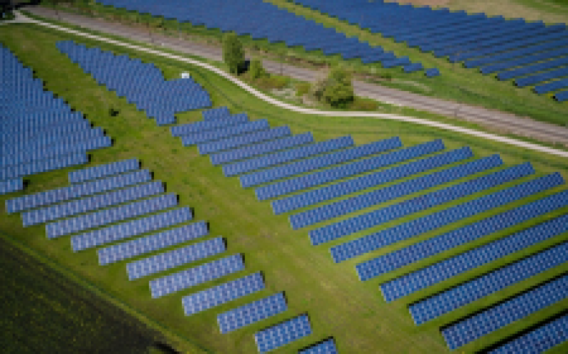 麥格理集團(tuán)為亞洲可再生能源中心提供資金