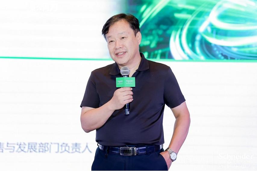 原力基因·質(zhì)鏈未來 | 施耐德電氣新一代低壓成套設備激活產(chǎn)業(yè)新動能,助力能源轉(zhuǎn)型加速度