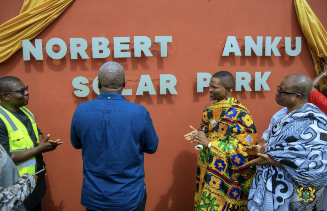 加納開始建設該國最大的光伏項目