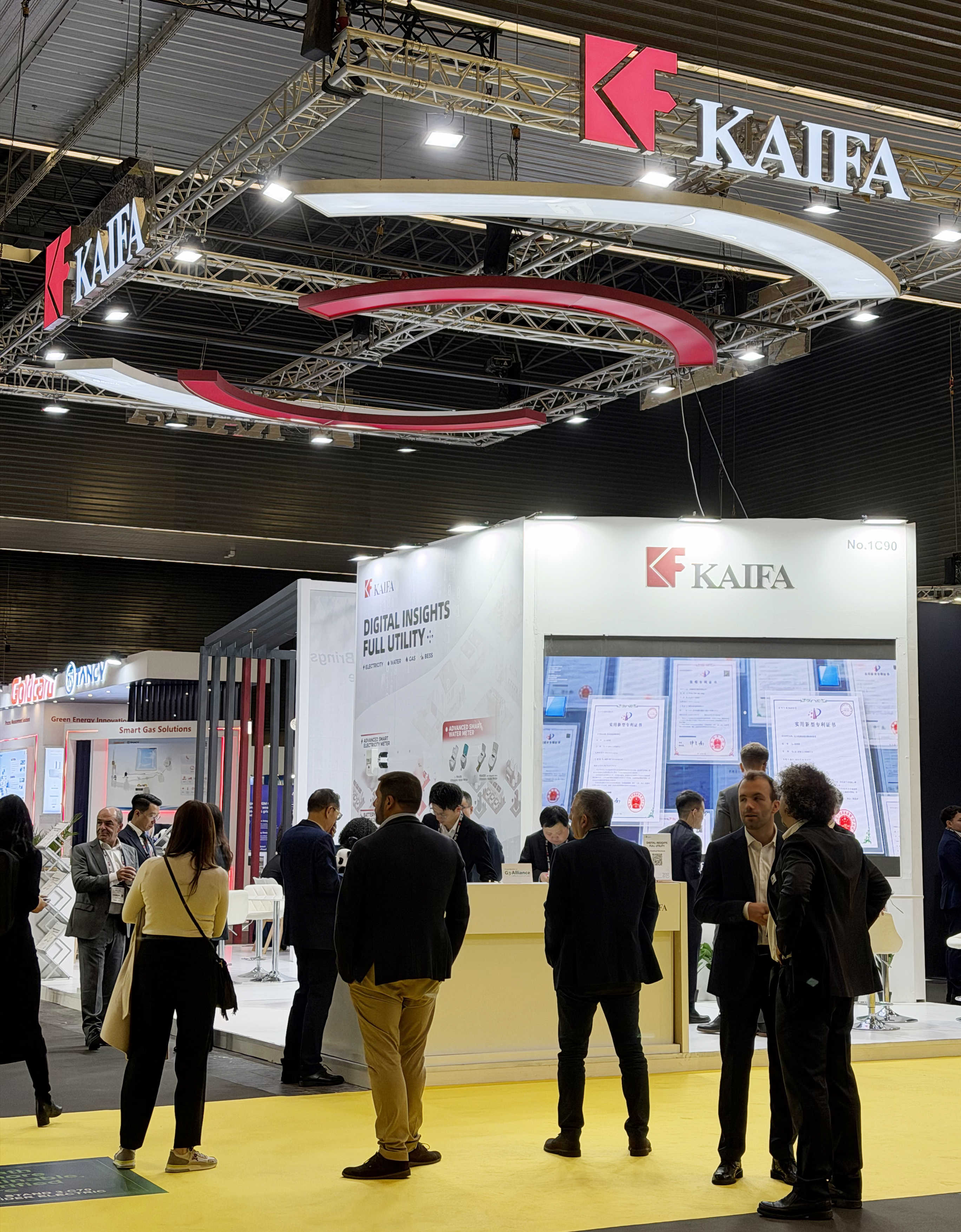 開(kāi)發(fā)科技攜電、水、氣、新能源綜合解決方案閃耀2025歐洲能源展