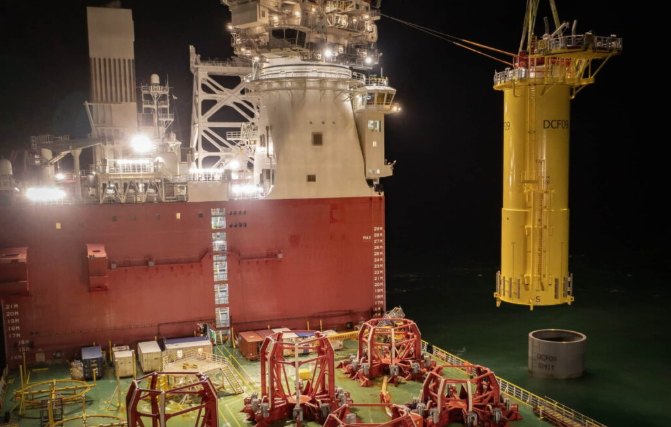 全球最大海上風電項目完成全部基礎(chǔ)安裝