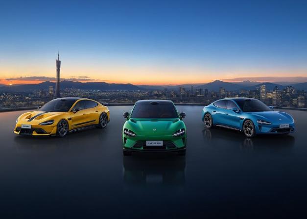 小米汽車現車選購功能開放,部分車型12月26日前鎖單預計年底前交付