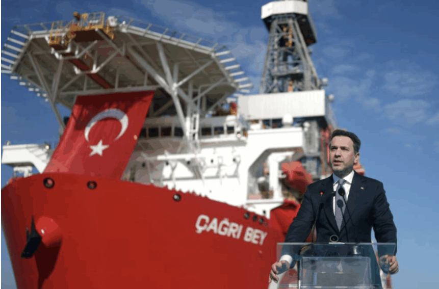 土耳其恰爾勒·貝伊號(hào)啟程赴索馬里進(jìn)行海外深海石油勘探