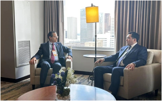 哈能源部長與殼牌CEO會(huì)談 聚焦油氣合作與可持續(xù)發(fā)展