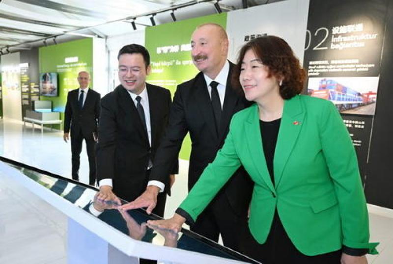 中國寰泰能源阿塞拜疆100兆瓦光伏電站并網投產