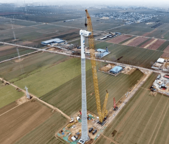 全球最高鋼混塔架風電機組在河北辛集并網發電